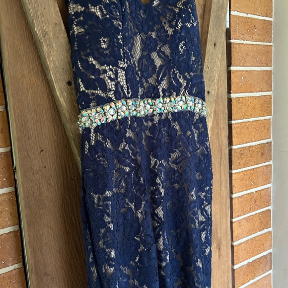 Alyce- Paris Prom Dress - Picture 2 of 5